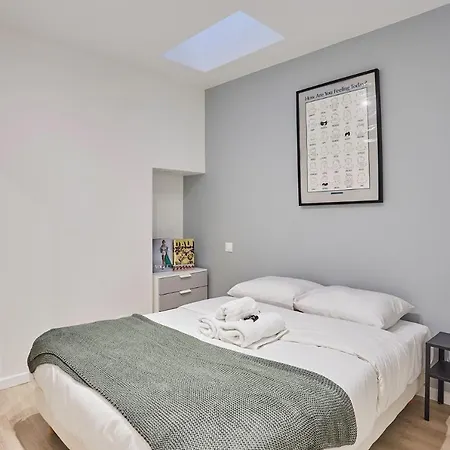 Center Of By Prestige Apartment Paris