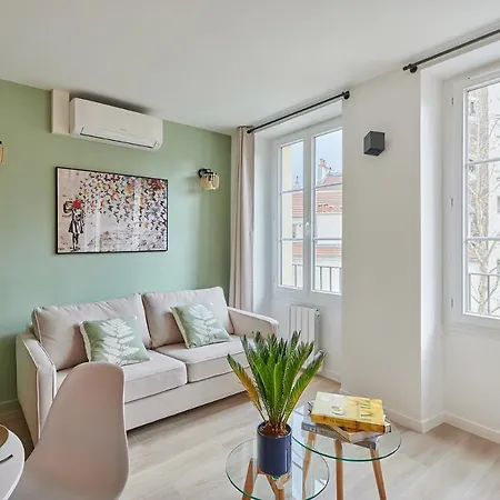 Center Of By Prestige Apartment