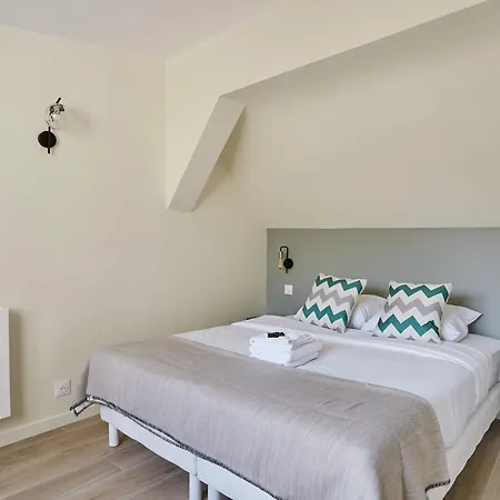 Center Of By Prestige Daire Paris